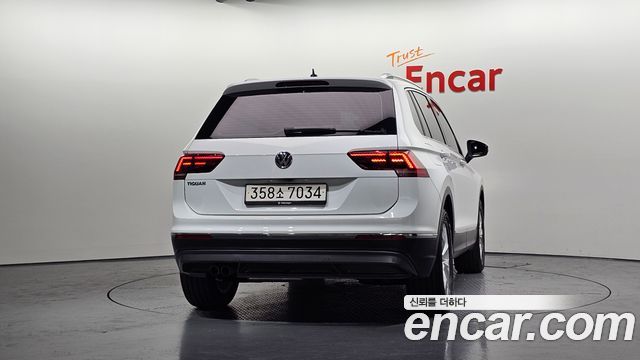 Volkswagen Tiguan 2020 — photo 4