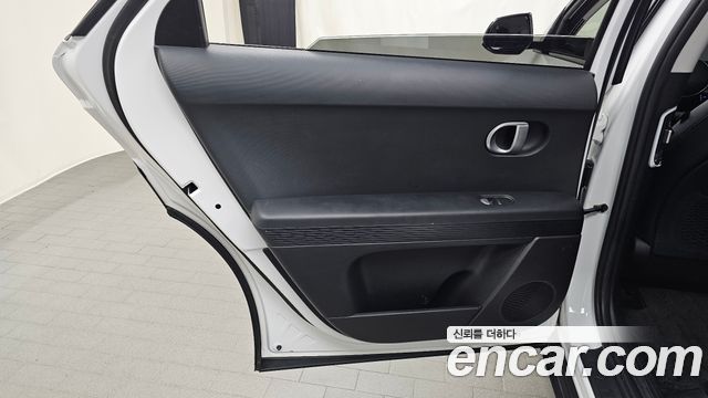 Hyundai Ioniq5 2022 — photo 15