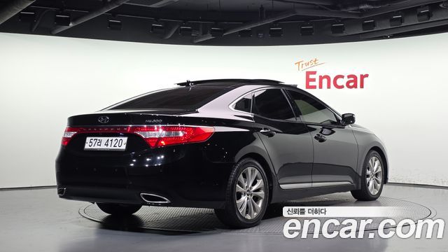 Hyundai Grandeur 2012 — photo 2