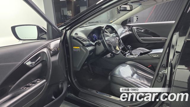 Hyundai Grandeur 2012 — photo 10