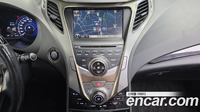 Hyundai Grandeur 2012 — photo 14