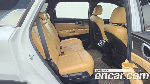 Kia Sorento 2022 — photo 17