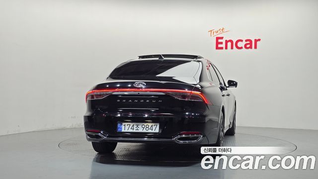 Hyundai Grandeur 2023 — photo 4