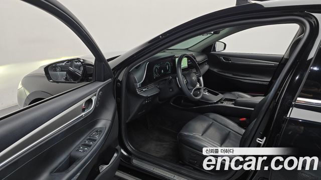Hyundai Grandeur 2023 — photo 13