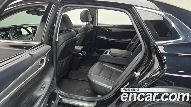 Hyundai Grandeur 2023 — photo 17