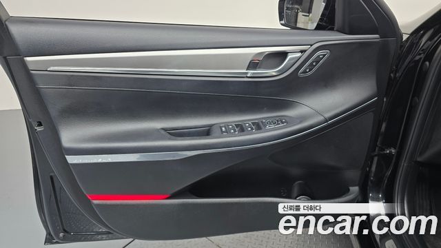 Hyundai Grandeur 2023 — photo 14