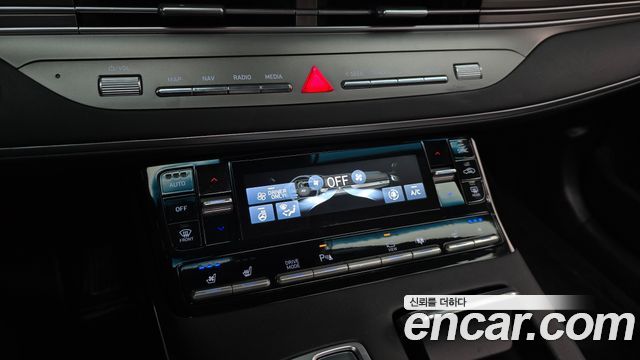 Hyundai Grandeur 2023 — photo 33