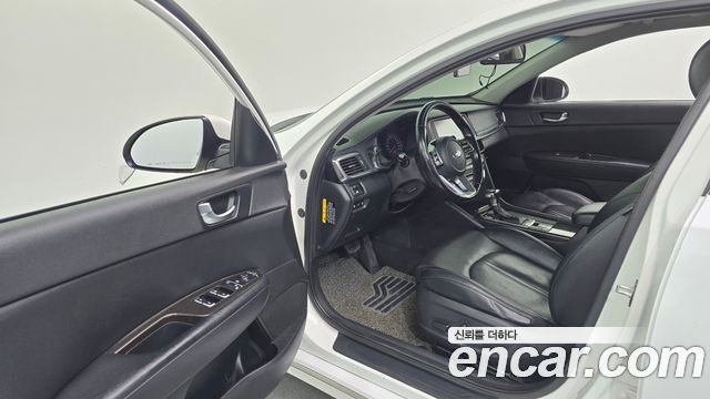 Kia K5 2019 — photo 13
