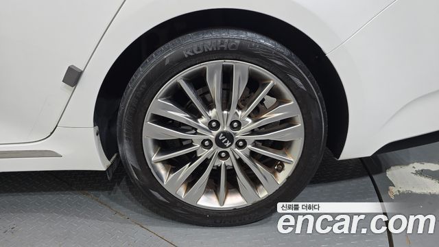Kia K5 2019 — photo 7