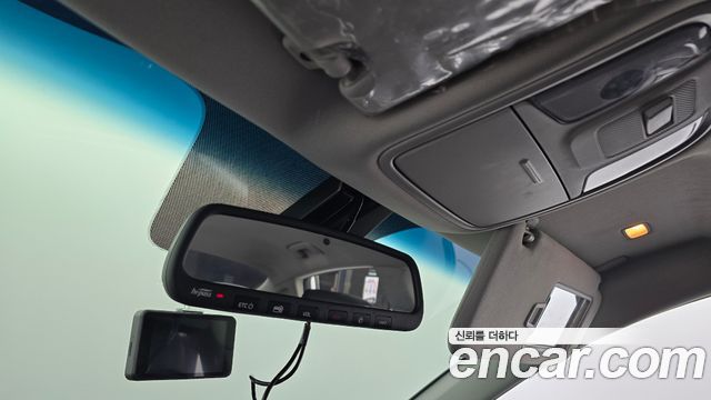 Kia K5 2019 — photo 27