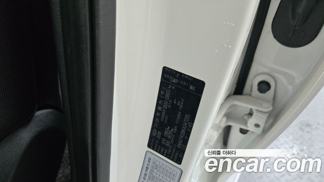 Kia K5 2019 — photo 28