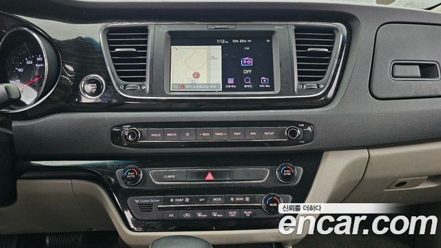 Kia Canival 2019 — photo 13