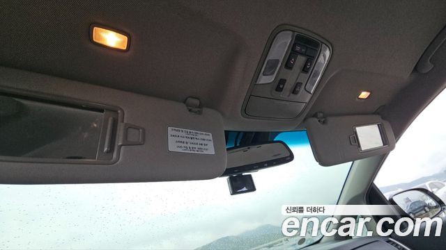 Kia Canival 2019 — photo 18