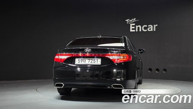 Hyundai Grandeur 2017 — photo 4