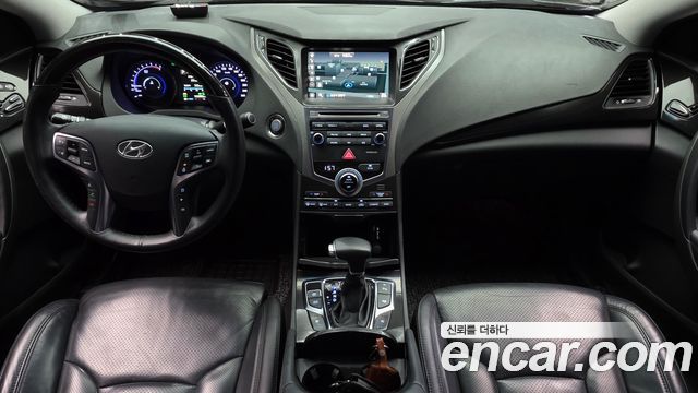 Hyundai Grandeur 2017 — photo 10