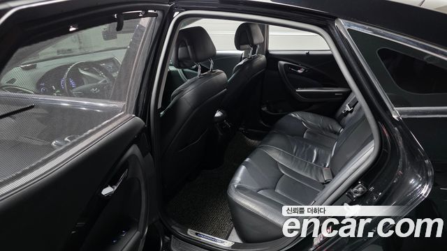 Hyundai Grandeur 2017 — photo 17