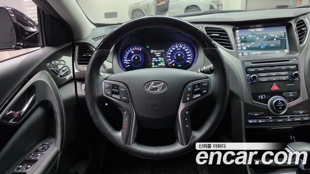 Hyundai Grandeur 2017 — photo 21