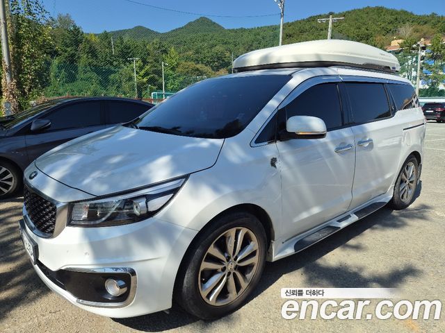 Kia Canival 2018 — photo 4