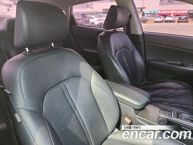 Kia K5 2019 — photo 10