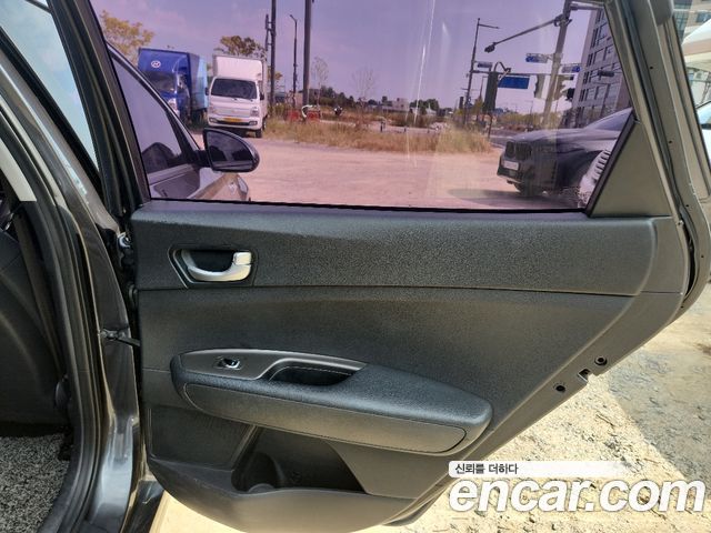 Kia K5 2019 — photo 19