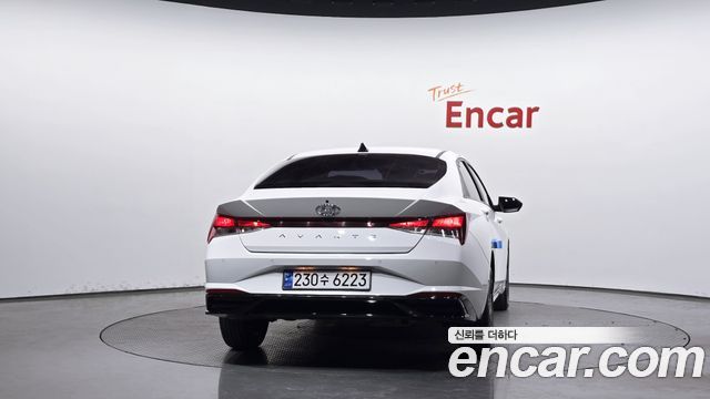 Hyundai AVANTE 2023 — photo 4