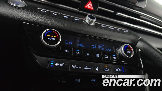 Hyundai AVANTE 2023 — photo 25