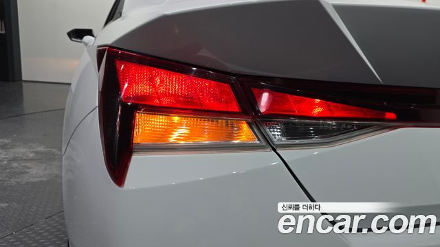 Hyundai AVANTE 2023 — photo 9