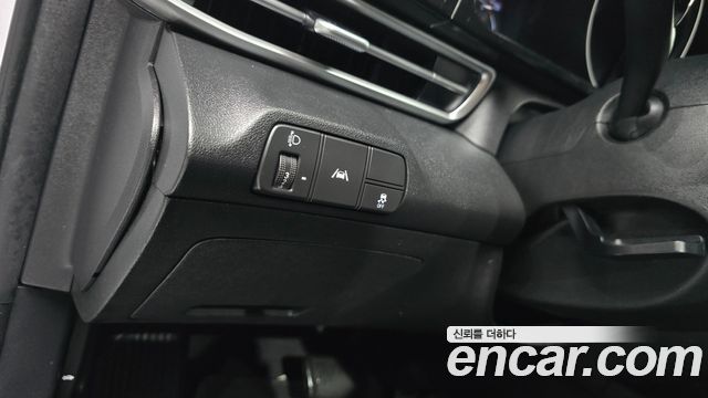 Hyundai AVANTE 2023 — photo 28