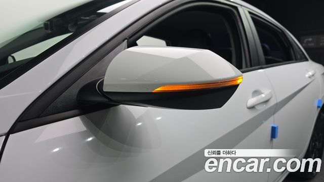 Hyundai AVANTE 2023 — photo 30