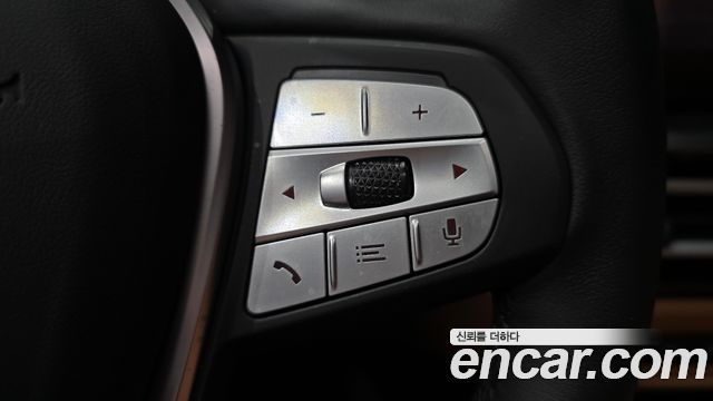 BMW 3-Series 2024 — photo 31