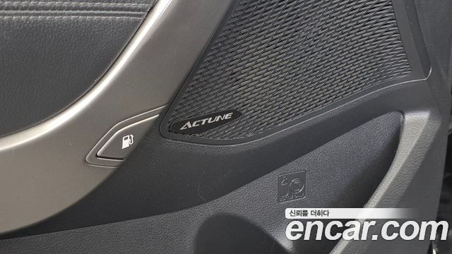 Hyundai Maxcruz 2015 — photo 17