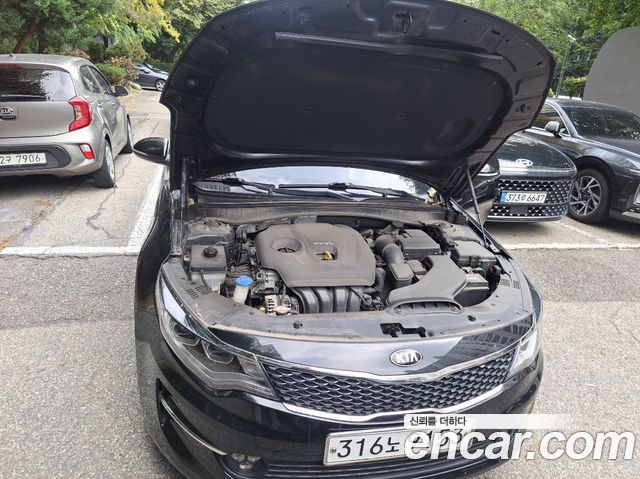 Kia K5 2018 — photo 7