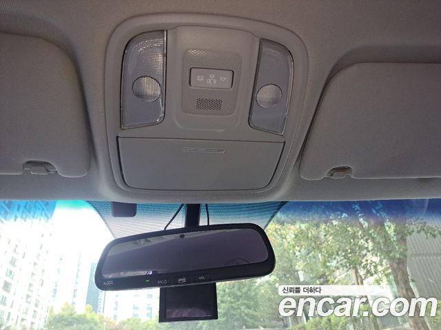 Kia K5 2018 — photo 20