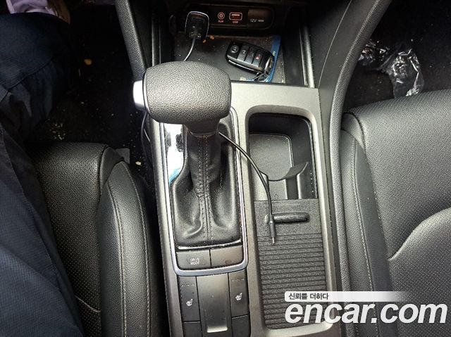 Kia K5 2018 — photo 13