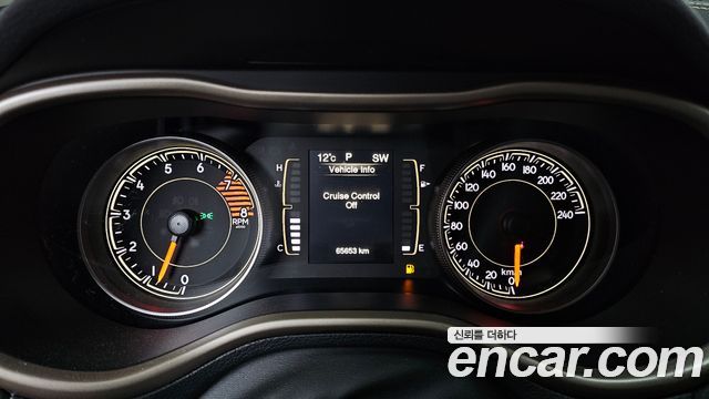 Jeep Cherokee 2017 — photo 8