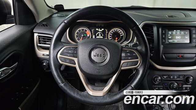 Jeep Cherokee 2017 — photo 13