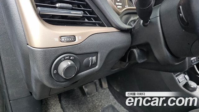 Jeep Cherokee 2017 — photo 15