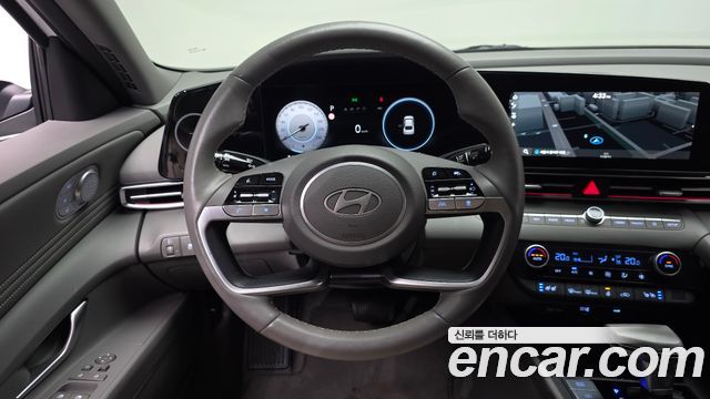 Hyundai AVANTE 2024 — photo 19