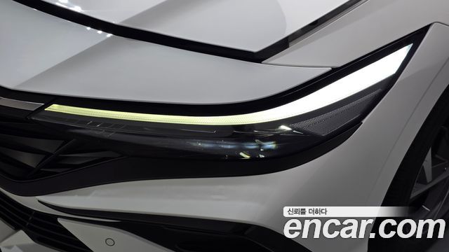 Hyundai AVANTE 2024 — photo 8