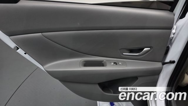 Hyundai AVANTE 2024 — photo 15