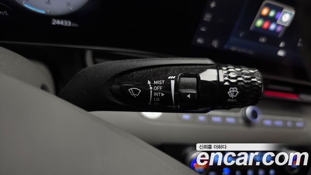 Hyundai AVANTE 2024 — photo 31