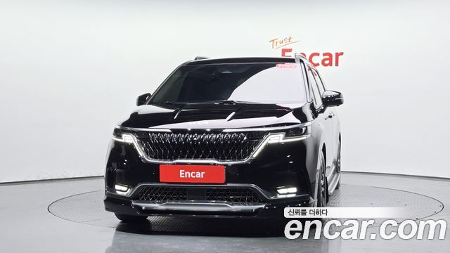 Kia Canival 2021 — photo 3