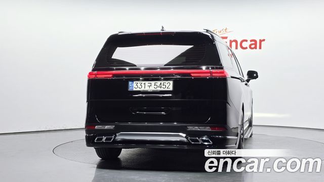 Kia Canival 2021 — photo 4