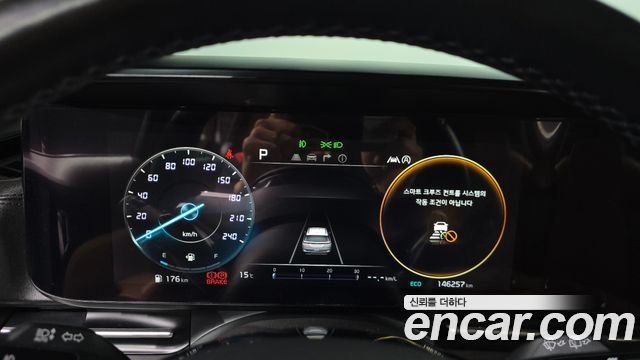 Kia Canival 2021 — photo 11