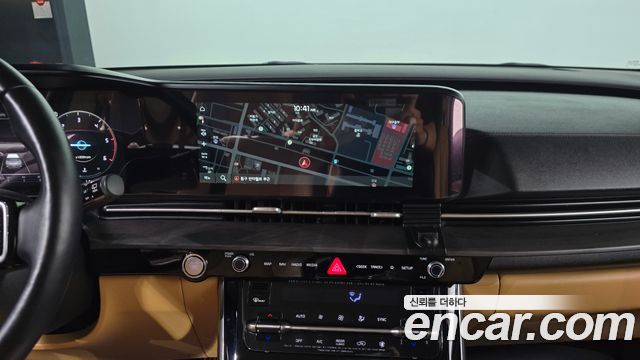 Kia Canival 2021 — photo 19