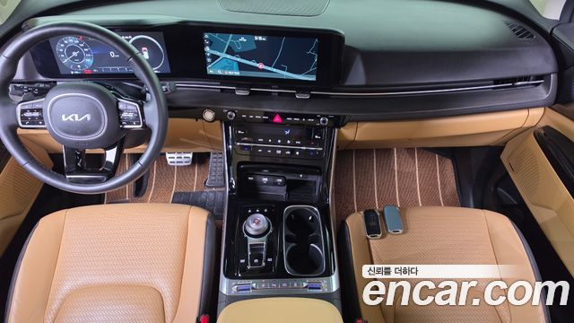 Kia Canival 2023 — photo 10