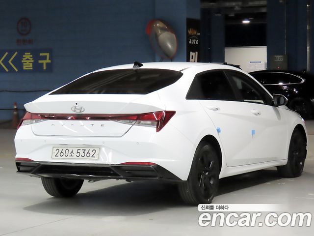 Hyundai AVANTE 2023 — photo 2