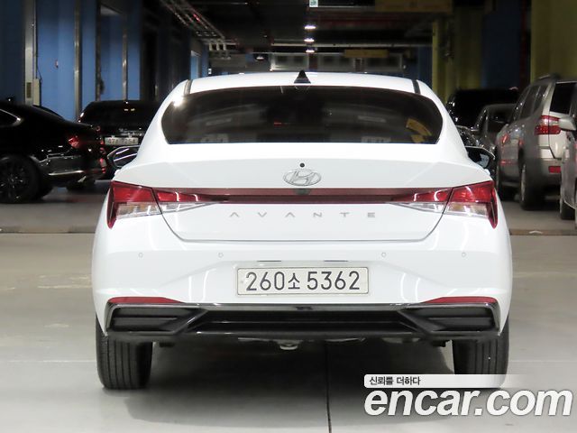 Hyundai AVANTE 2023 — photo 4