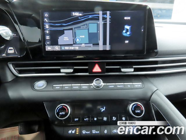 Hyundai AVANTE 2023 — photo 14