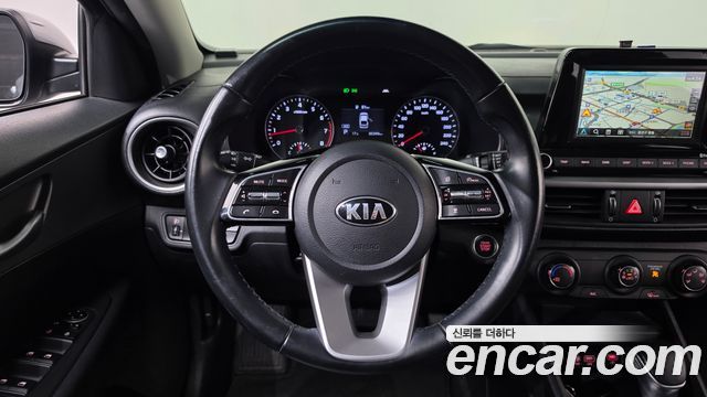Kia K3 2021 — photo 13